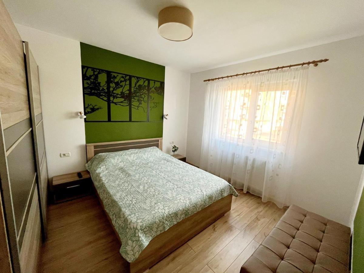 Apartament Vladis Navodari Exterior photo